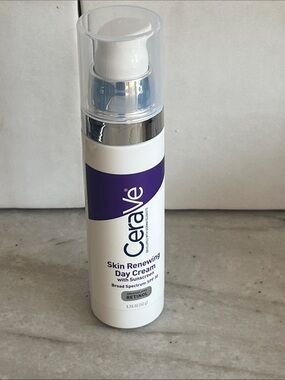 CERAVE Skin Renewing Day Cream with Sunscreen SPF 30 Retinol